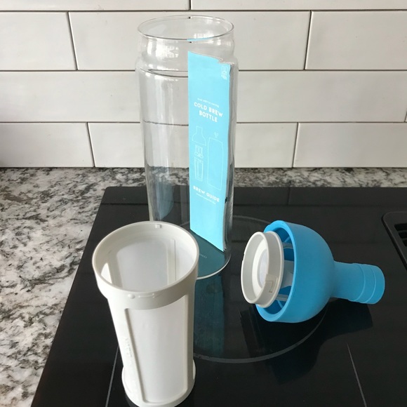 Nwot Blue Bottle Cold Brew Coffee Maker 